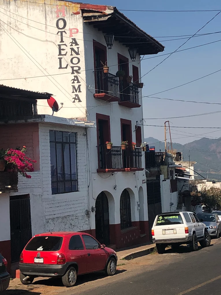 Hotel Panorama Tacámbaro - Fachada